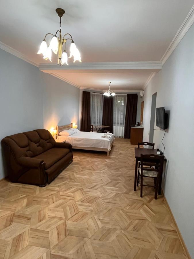 Vera City Center Apartment Tbilisi Exteriör bild